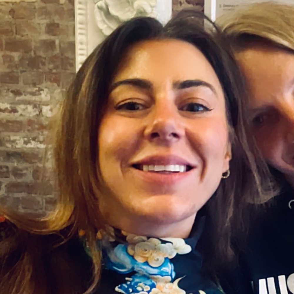 Meet your Posher, Lauren